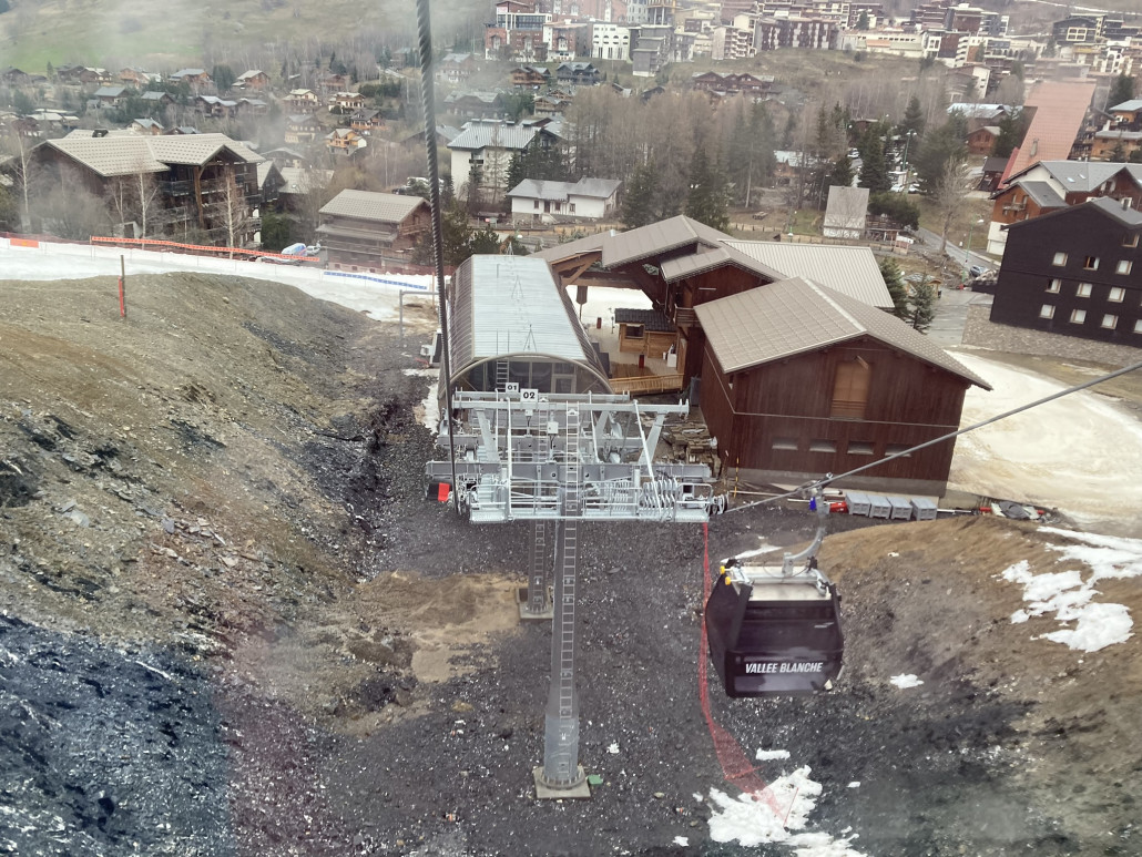 Neue Télémix Vallée Blanche - wie man sieht wenig Schnee drumherum