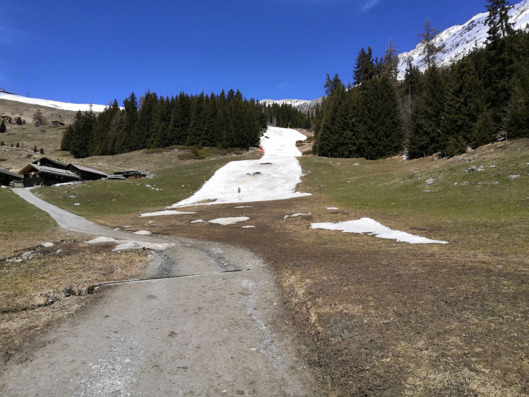 14:12 Uhr: Das Ende der Talbfahrt von Verbier ist noch etwas nach oben gewandert. Heute ging es via Médran auf die andere Talseite.