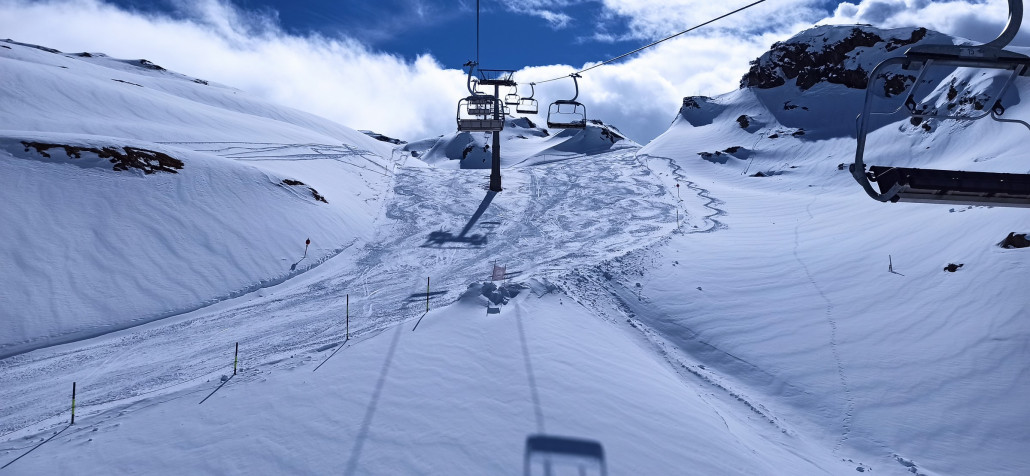 und mit "Abschiedsmusik" der Liftler.