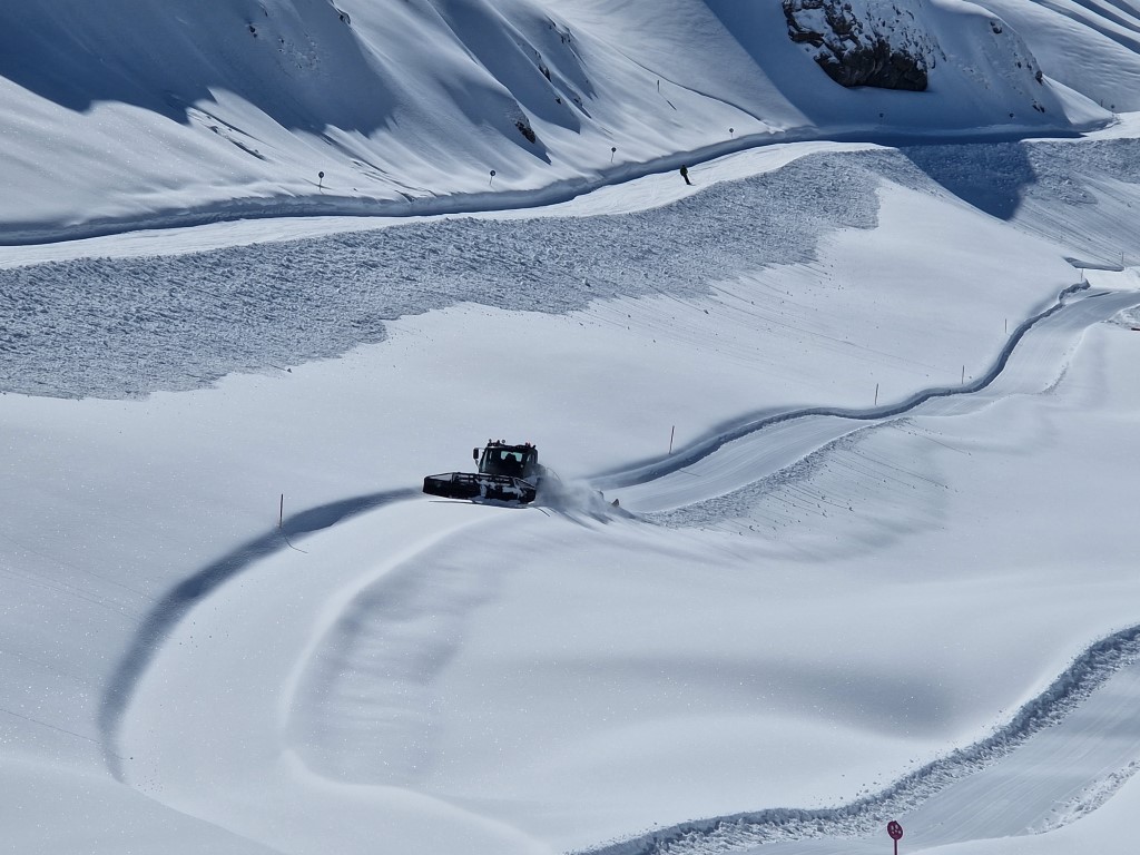 Springpowder_April_2023_LZTG (6).jpg