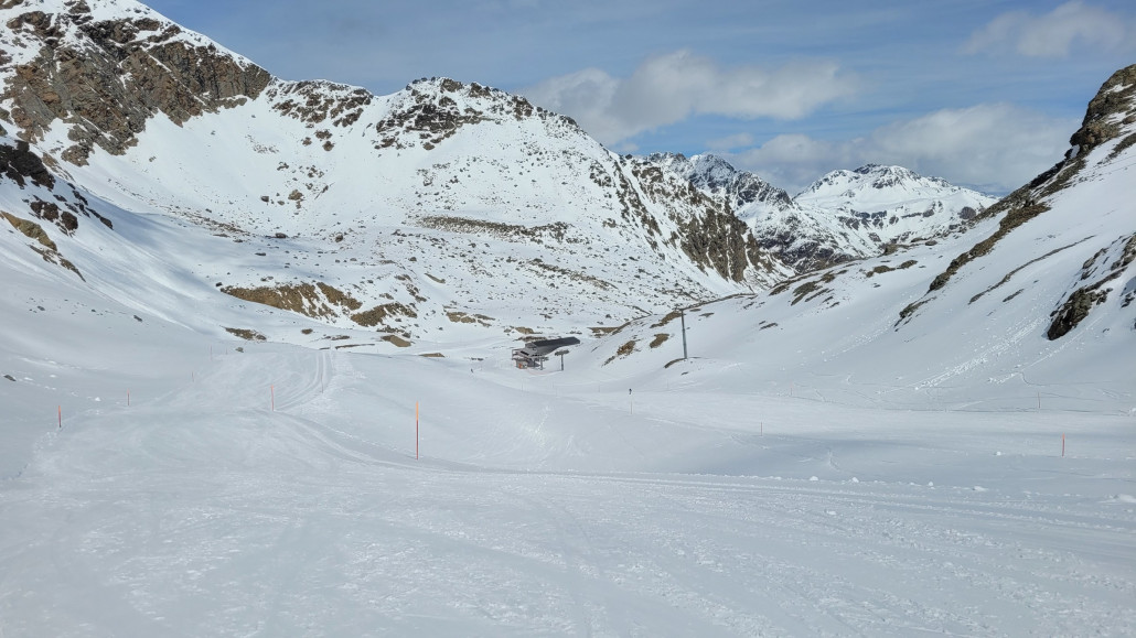 Oben am geschlossenen Sessel
