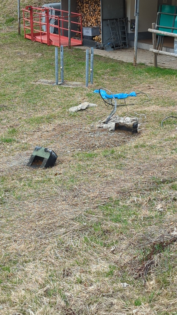 Da war der Schneidbrenner tätig.;-)