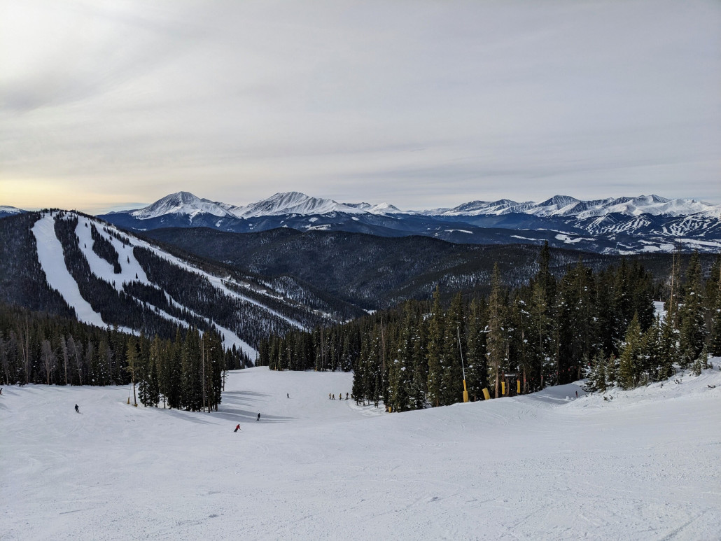 Auf der Mozart. Die Hauptpiste in den Backside Bereich. Eine sehr gute und lässige Piste.