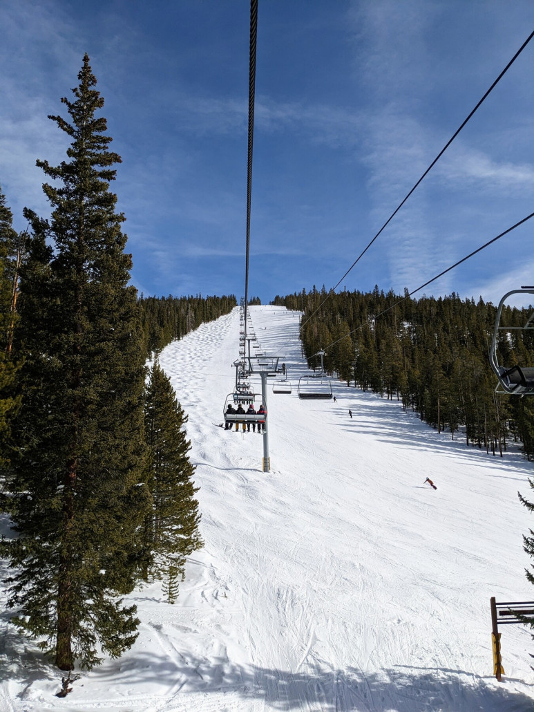 Elk Run. Man bemerke 1/3 Moguls, Rest Groomer