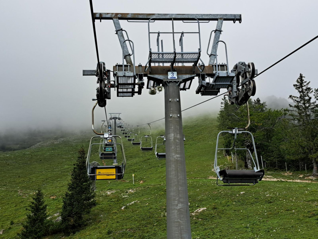 Die Stützen sind schon etwas rostig.