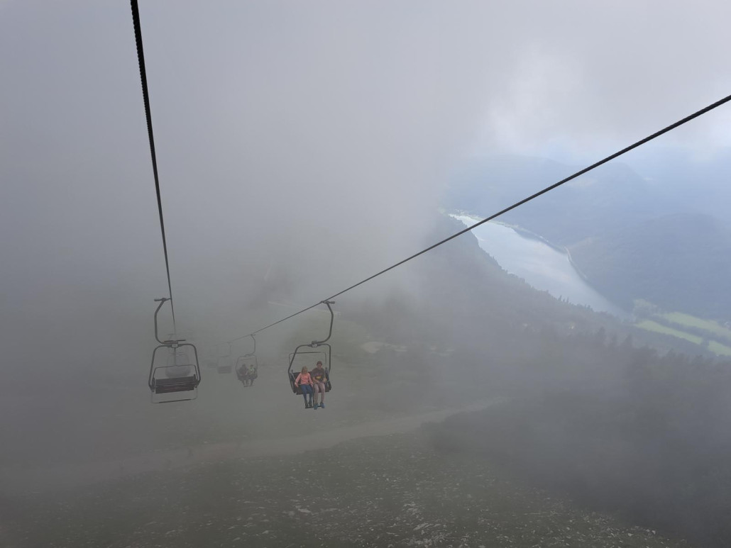 Es ist sehr nebelig.