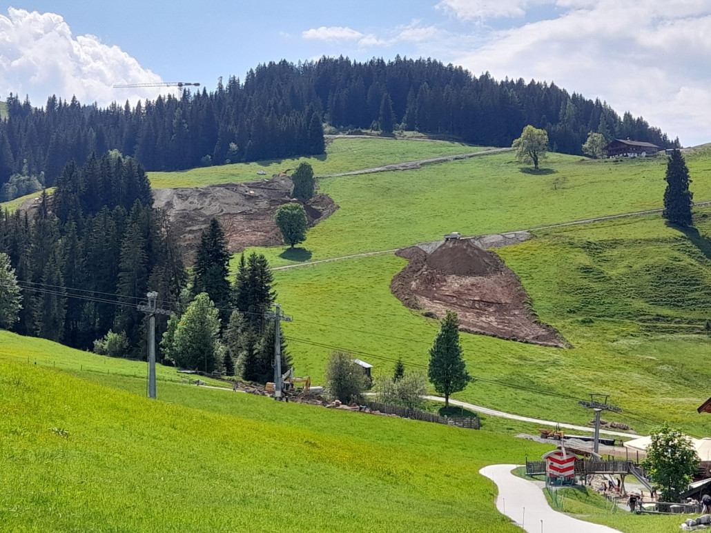 Blick Richtung Rinner: hier wird Material eingebaut