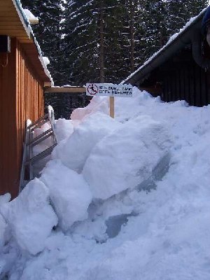Wie soll man hier bitte durchkommen?  Logik der Brembergklause, wo wir unsere Mittagpause machten