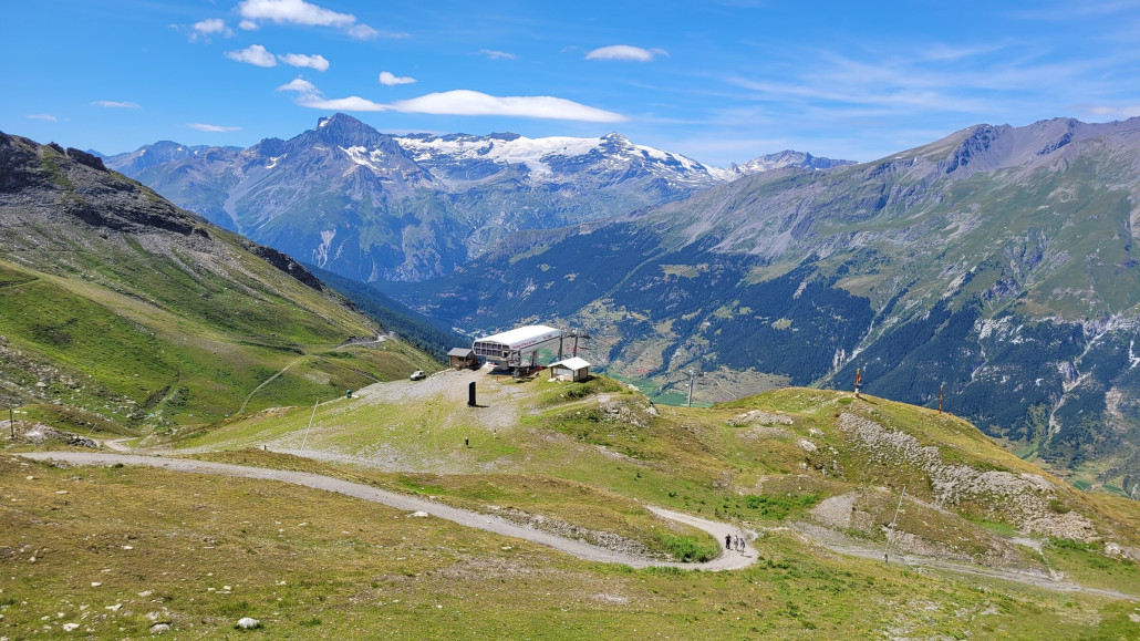 Solert Bergstation, dahinter Gletscher der Vanoise