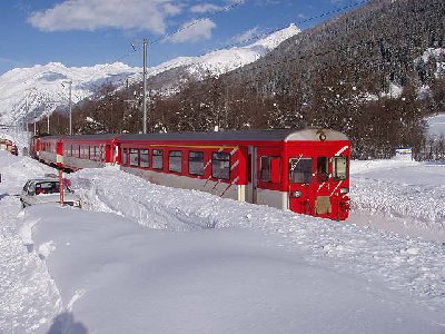 Bahnhof Geschinen. Ich brauche nicht zu erwähnen dass der Zug auf der Hin und der Rückfahrt 15minuten verspätung hatte.