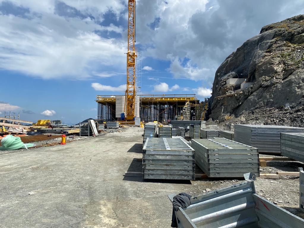 WhatsApp Image 2023-08-15 at 17.54.26 (5).jpeg