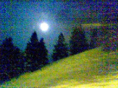 Bei Mondschein ist gut schifoan...