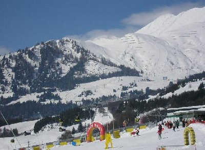 Kinderland, mittendrin, Blick Richtung Skigebiet Fiss