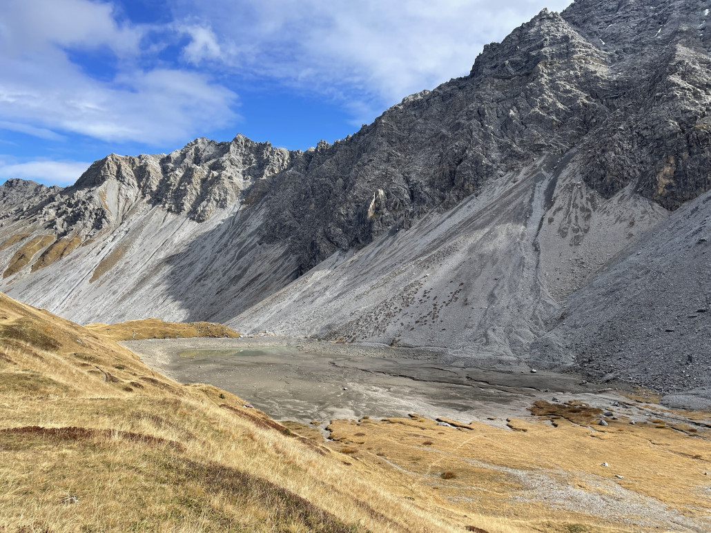 Vor ziemlich genau einem Jahr hatte der See massiv weniger Wasser.