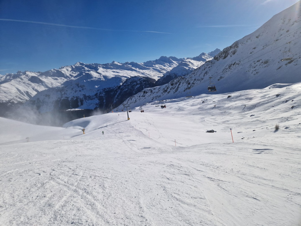 Davosschneehatte_2023_by_Markus_Hahn (13).jpg