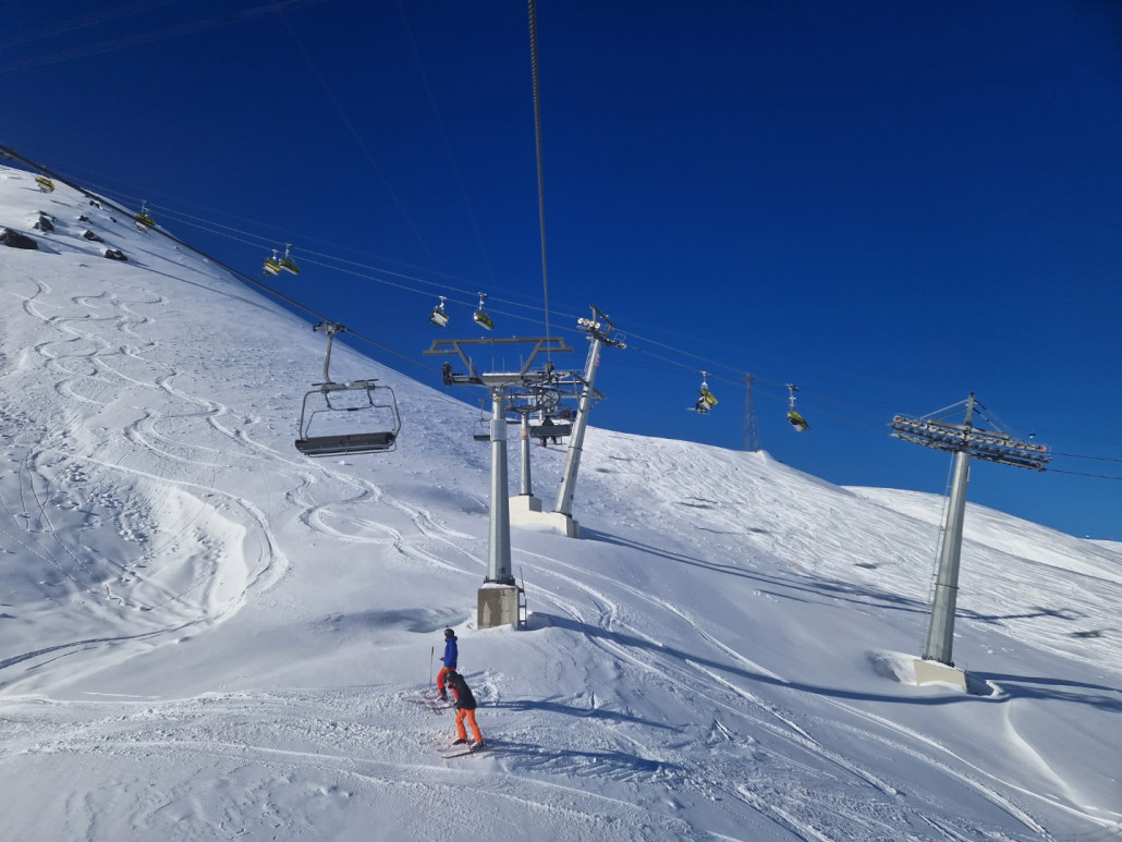 Davosschneehatte_2023_by_Markus_Hahn (17).jpg