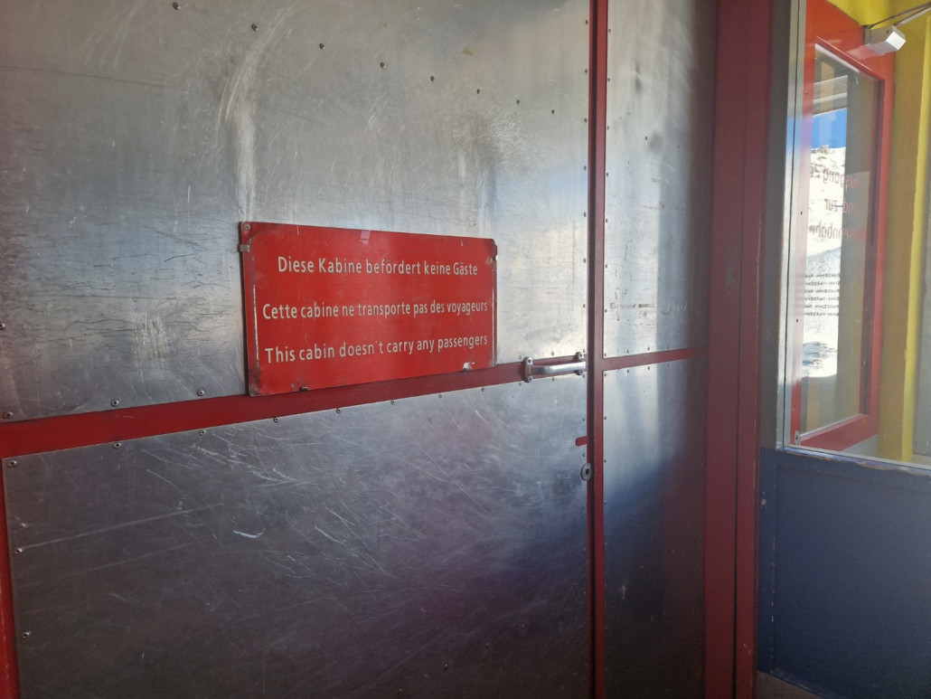 Davosschneehatte_2023_by_Markus_Hahn (28).jpg