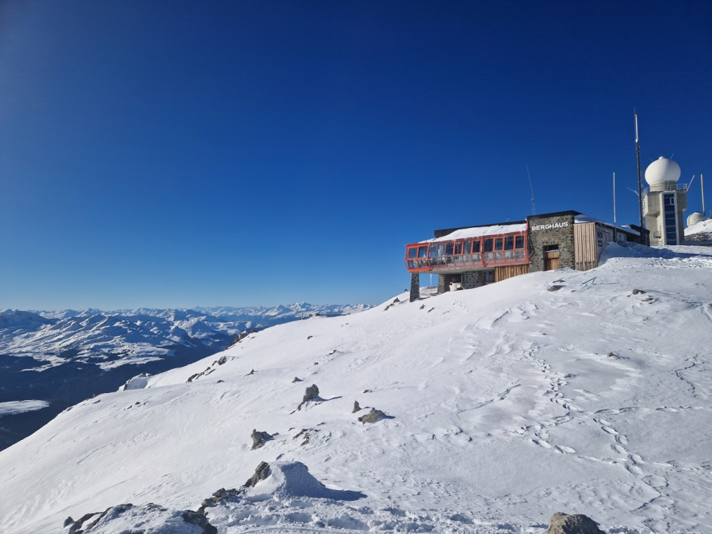 Davosschneehatte_2023_by_Markus_Hahn (30).jpg