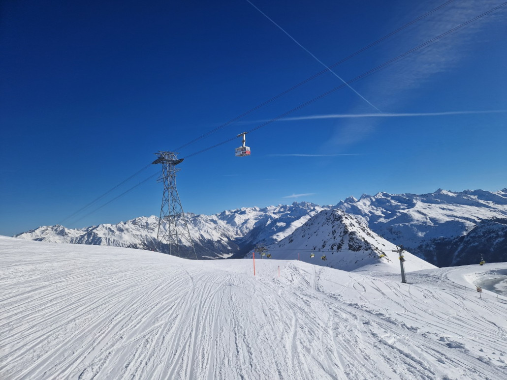 Davosschneehatte_2023_by_Markus_Hahn (15).jpg