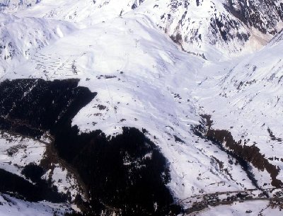 Kleine Spielerei mit Photoshop: Neuer Lift da, alter Lift weg