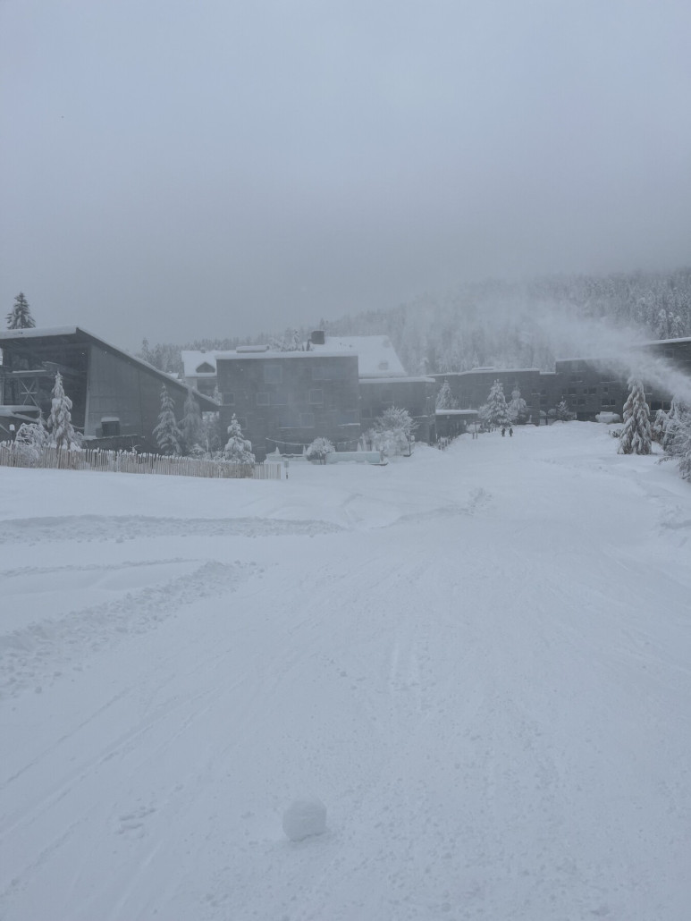 So viel Schnee lag hier doch letzte Saison nie.