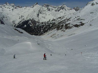 Das Velliltal. Schande über mich: Nun hat es bestimmt 10 Besuche gekostet dass ich die Ecke entdeckt habe