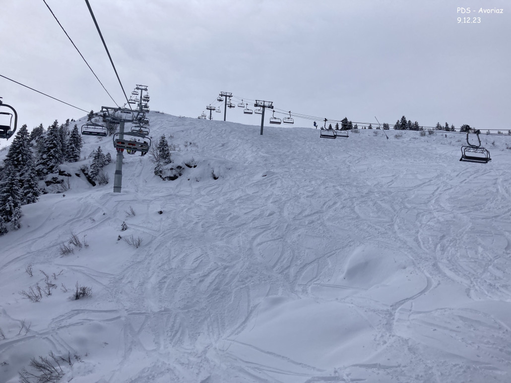 Auf dem neuen Sessellift Lac Intrêt