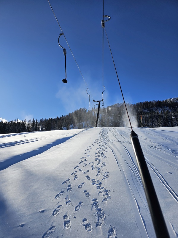 Abgesehen von einem privaten Einzel-Skikurs hatte ich den Lift und die Piste für mich allein.