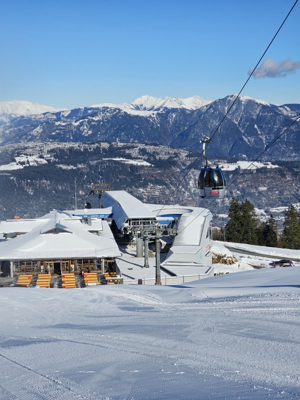 Zweite Mittelstation der Kabinenbahn.