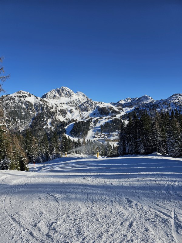 Auf dem Weg zur Gartnerkofelbahn - am 7.12. war sie geöffnet.