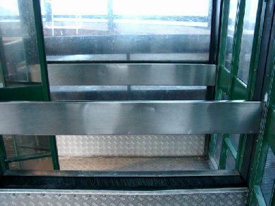 Komische Stehkabinen ...