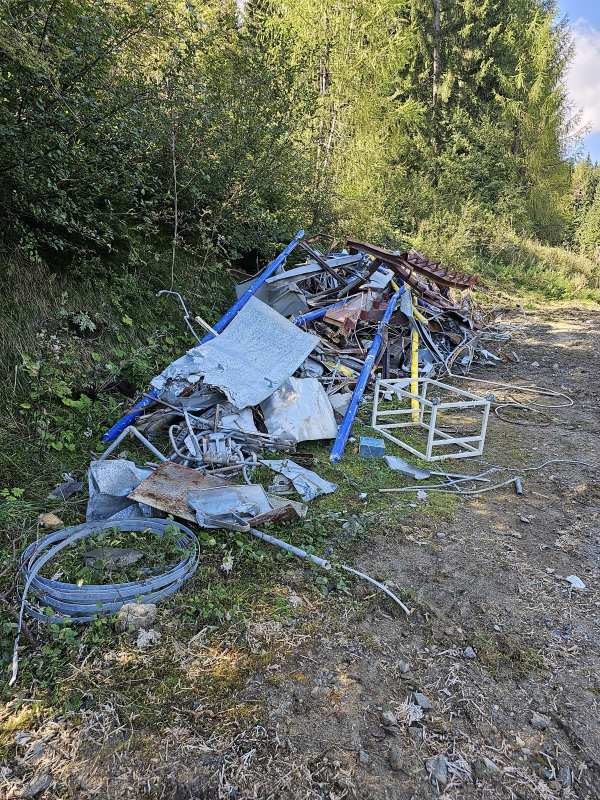 Moment, da verbirgt sich doch noch etwas Seilbahntechnik...