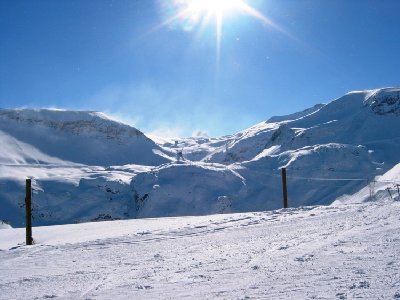 Blick von Crêtes über die Combe du Thuit in Richtung Toura und Gletscher