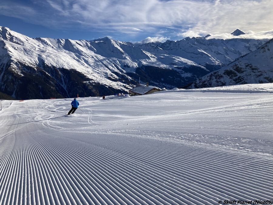 Rote Piste Mt-Rouge und Buvette "La Nouva"
