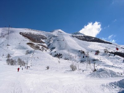 Diable vom Tal aus gesehen. Links die Abfahrt &amp;quot;Sapins&amp;quot;. Früher verlief hier die DSB Rouge.