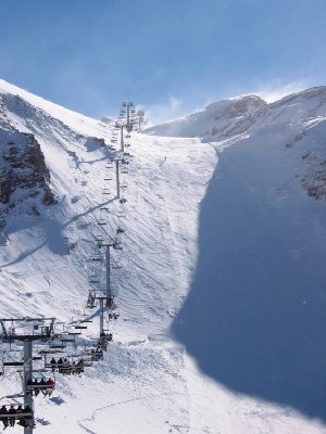 4-SB Super Diable Trasse und gleichnamige schwarze Abfahrt.