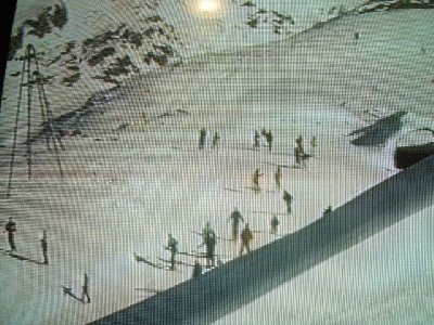 Der erste Lift. Könnte das der alte Lift auf dem Gornergrat sein?