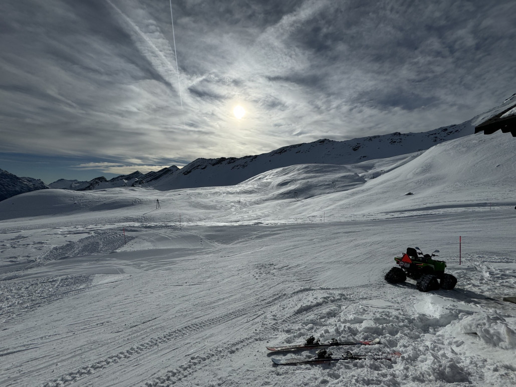 Blick rüber zum Rotond Schlepplift. Soll ja auch bald öffnen