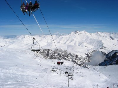 Blick nach Norden von der Bergstation Signal, 3170 m. Hinten Aiguilles d´Arves, dahinter Mont Blanc.
