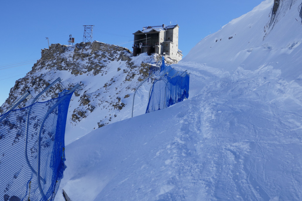 Dann wieder Stücke ganz ohne Netz.