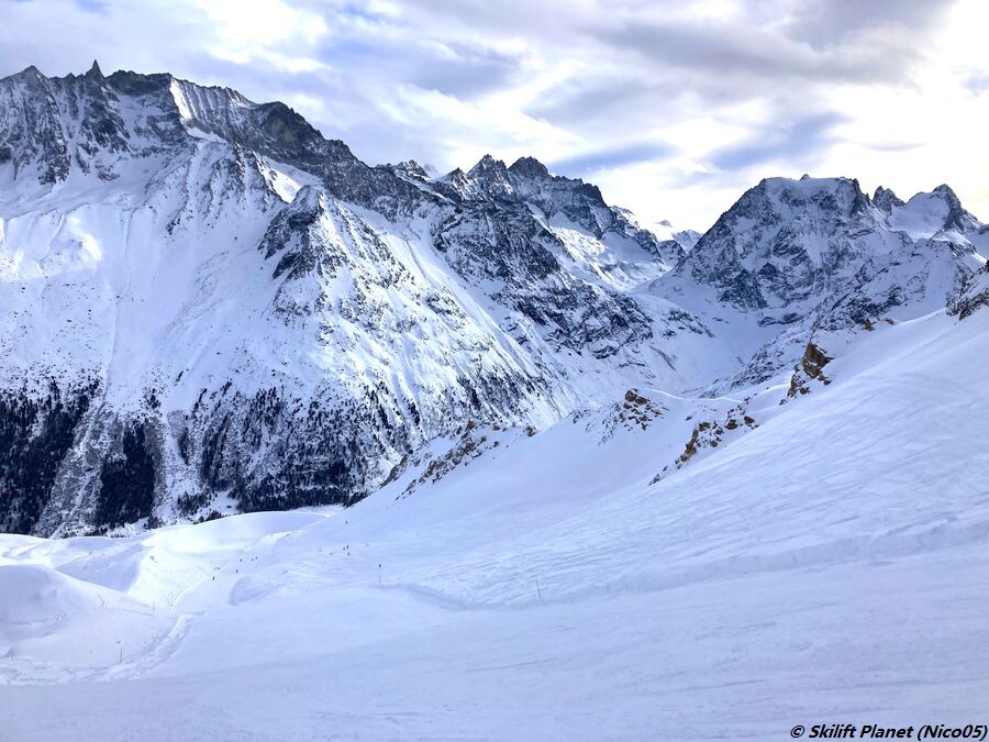 Schwarze Piste Le Col