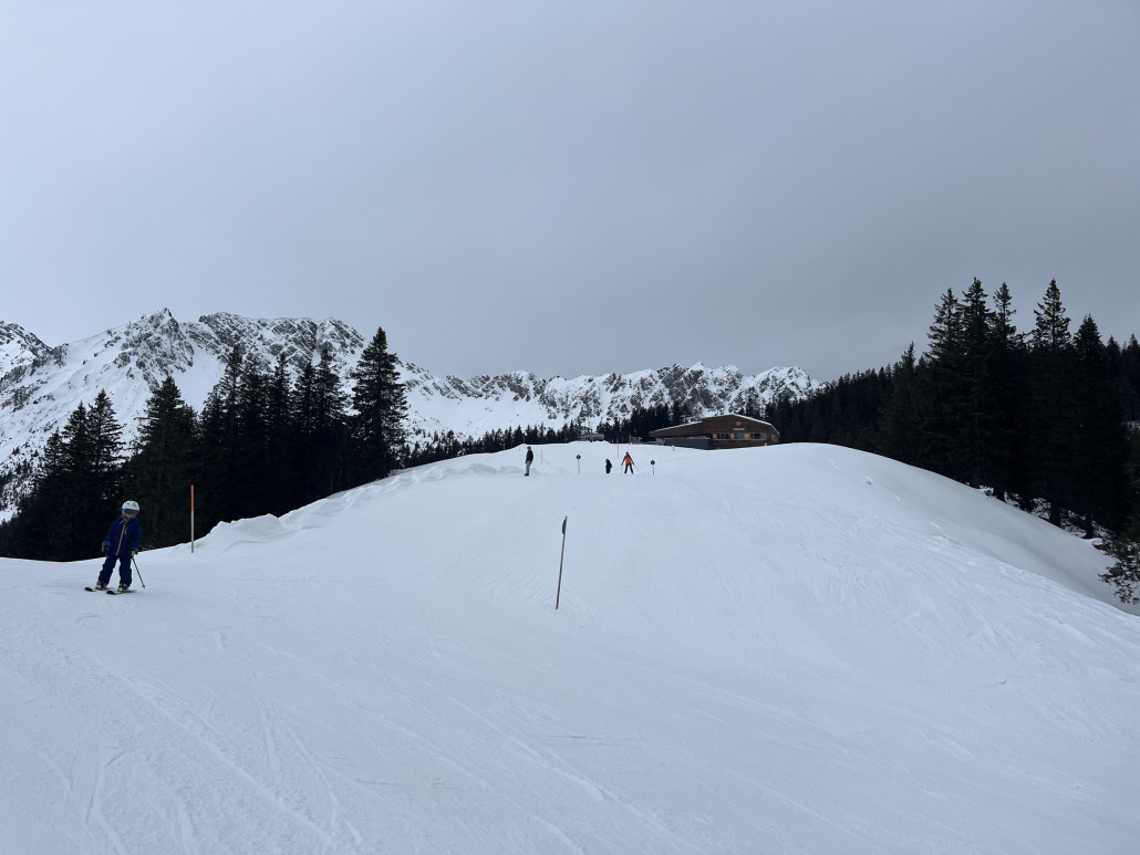 In Bürserberg dann oben eisig…