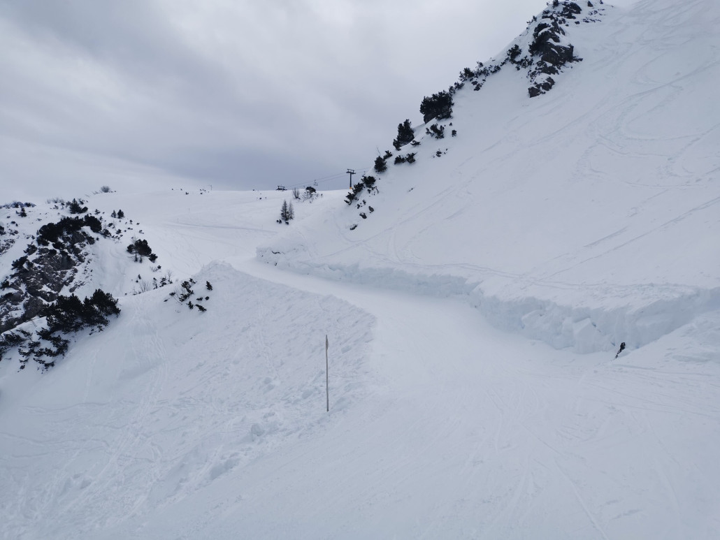 Im Lorenzital liegen weit über 2 Meter Schnee, Lawinen gab es hier dieses Jahr noch nicht.