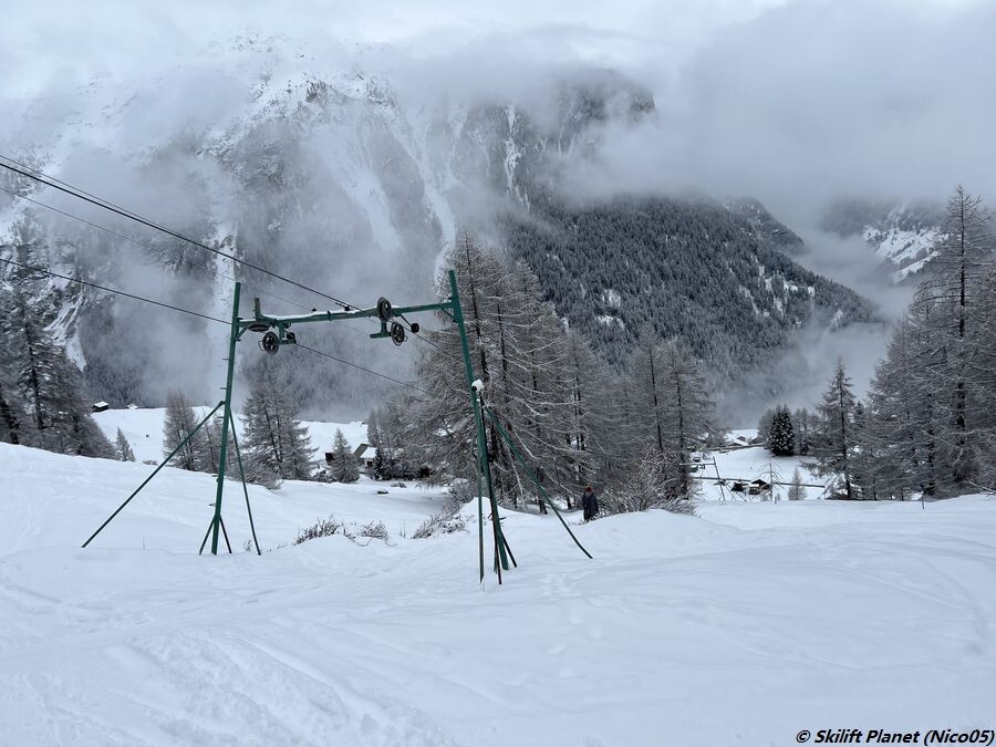 Bergstation des Skilifts