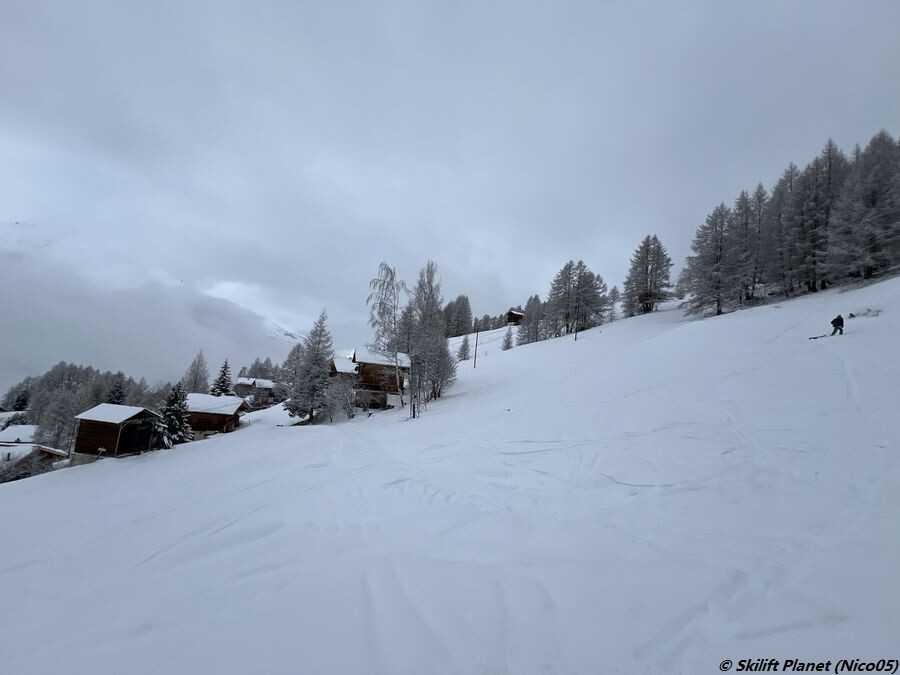Blick auf LaTerraz, geschlossen.