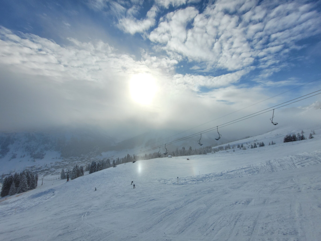 Nach Lech tauchte man in den Nebel. Aber harmlos.