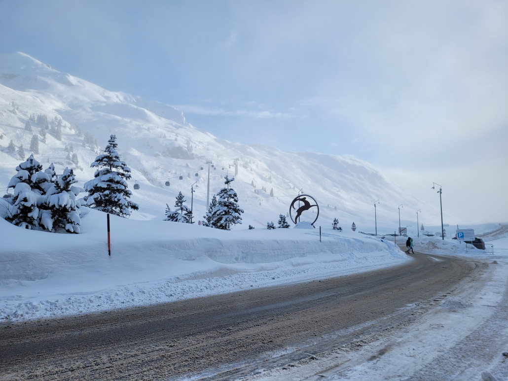 Schneemassen in Zürs