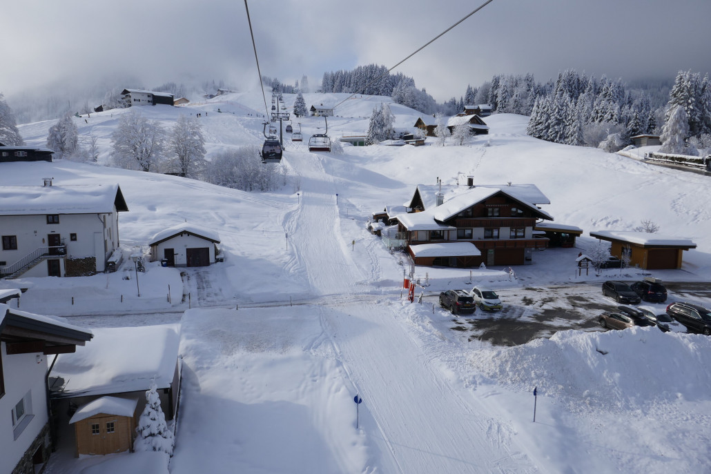 Parsenn Kombinbahn. Die direkte Piste ist wieder offen.