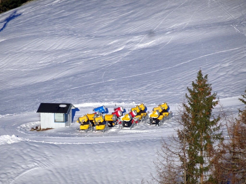 Die gelben (und roten und blauer) Helfer schon in der Sommerpause?!