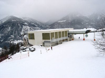 Mittelstation der 12-EUB Prorel 1+2 auf 1630 m. Bj 1989. Wirkt aber irgendwie gammelig.